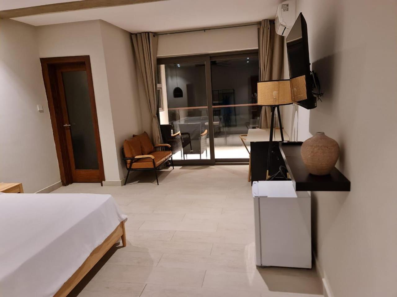 Serenity Terraces Beach, Hotel - Kokrobite Exterior foto